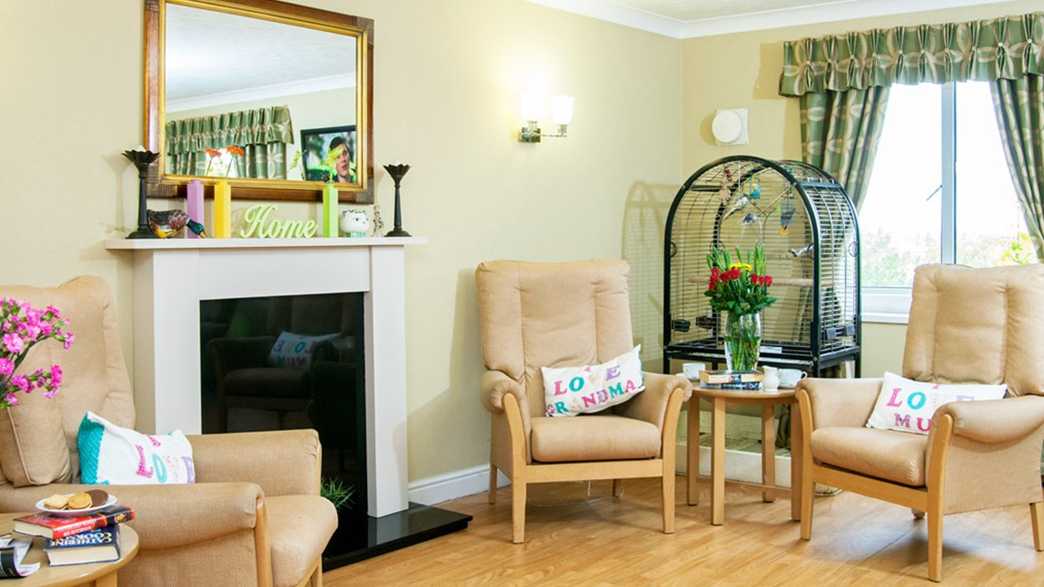 Lansdowne Care Home Care Home London buildings-carousel - 1