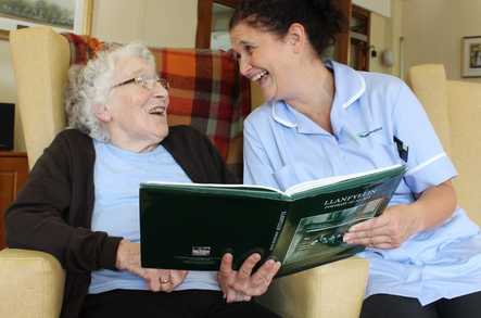 Llwyn Teg Residential Care Home Care Home Llanfyllin  - 3