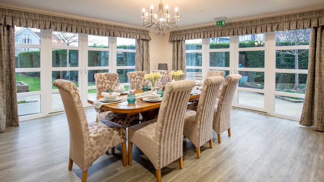 Acorn Court Care Home Care Home Redhill meals-carousel - 2