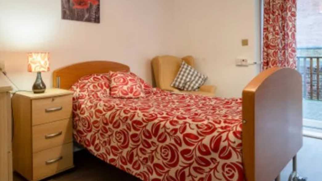 Moorfield House Care Home Newcastle upon Tyne accommodation-carousel - 1