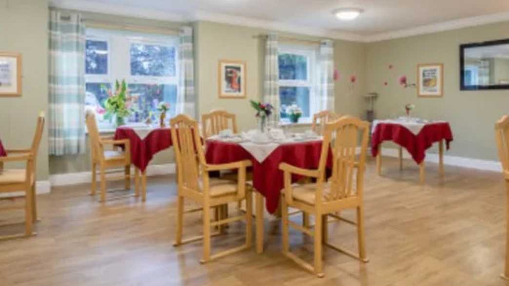 Moorfield House Care Home Newcastle upon Tyne meals-carousel - 2