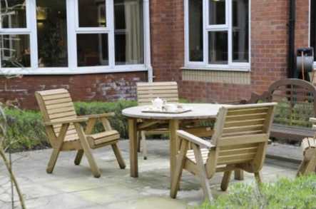 Parkside Care Home Care Home Reading  - 5