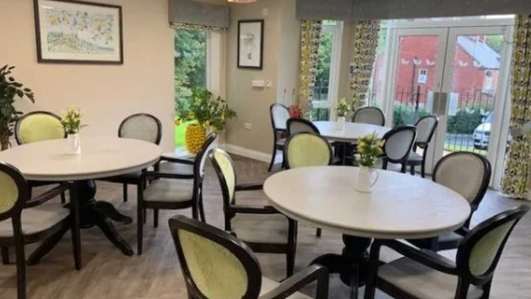 Priorslee House Care Home Telford meals-carousel - 2
