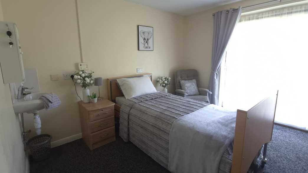 Woodlands Court Care Home Care Home Boston accommodation-carousel - 1