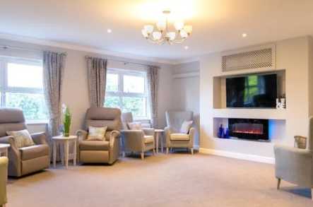 Quarry Hall Care Home Care Home CARDIFF  - 2