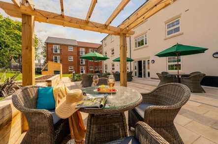 Queen Elizabeth Place Retirement Living Alton  - 4