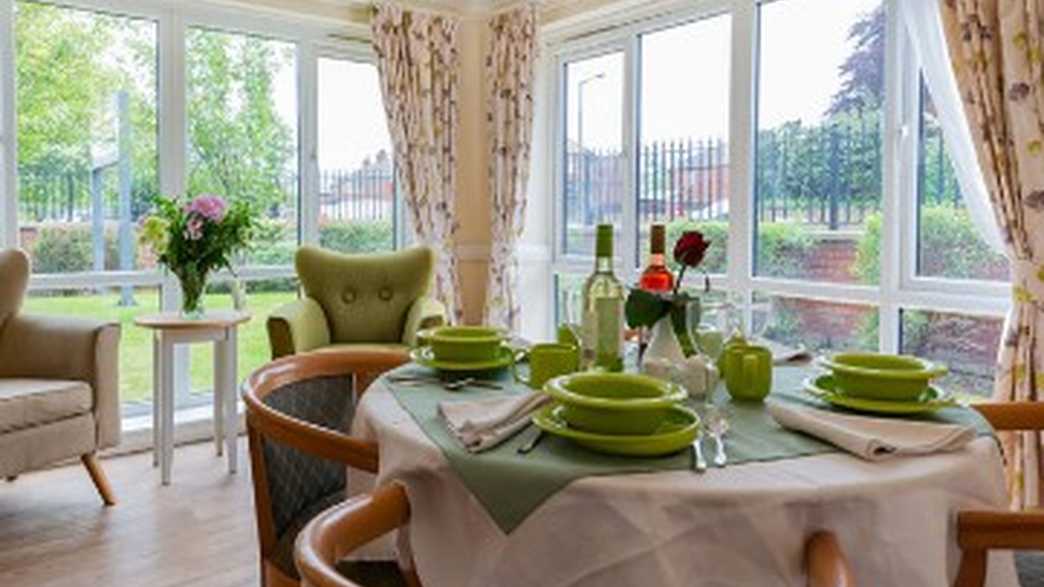The Richmond Care Home Doncaster buildings-carousel - 2