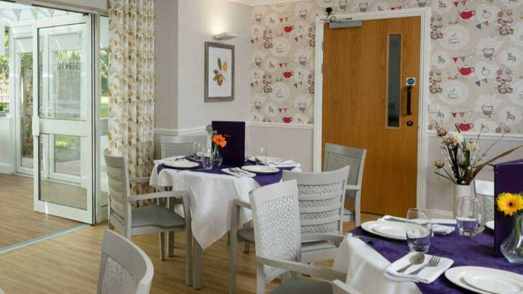 Ridgemount Care Home Care Home Banstead buildings-carousel - 1