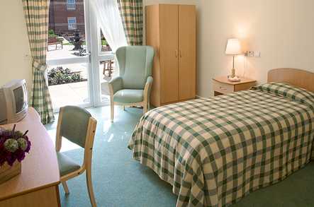 Rievaulx House Care Centre Care Home Leeds  - 3