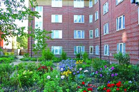 Rose Court Care Home Care Home London  - 1