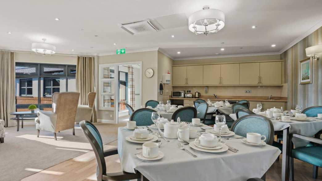 Samuel House Care Home Heanor meals-carousel - 2