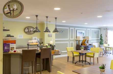 Skylark House Care Home Horsham  - 5