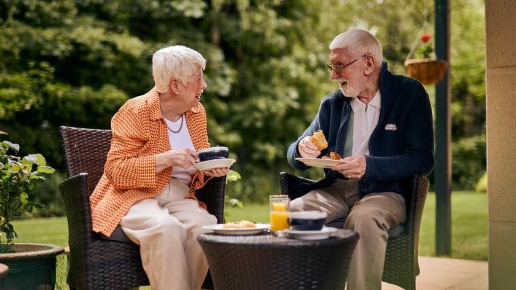 Stowe Place Retirement Living Lichfield wellbeing-carousel - 3