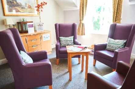Tadworth Grove Care Home Care Home Nr Epsom  - 5