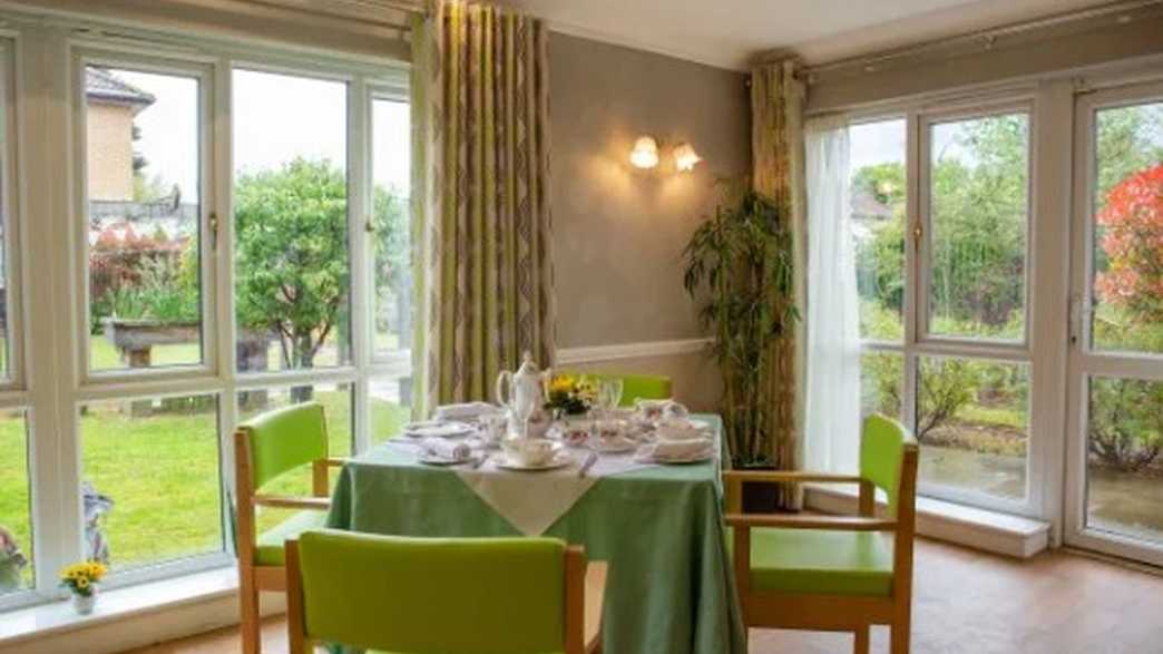 The Royal Care Home Doncaster meals-carousel - 1