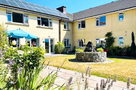 Bramble Down Nursing Home Care Home Newton Abbot  - 5