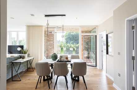 Apartment 15 image 1