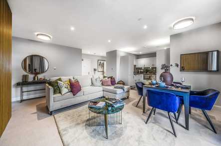 Apartment 18 image 1