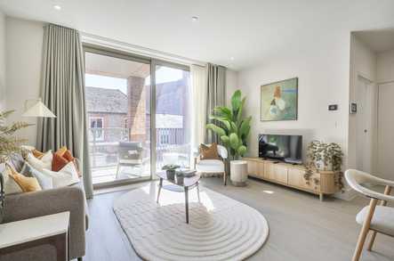 The Regal Newbury image 1