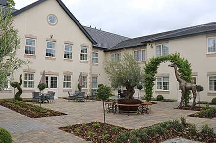 Walberton Place Care Home Care Home Arundel  - 5