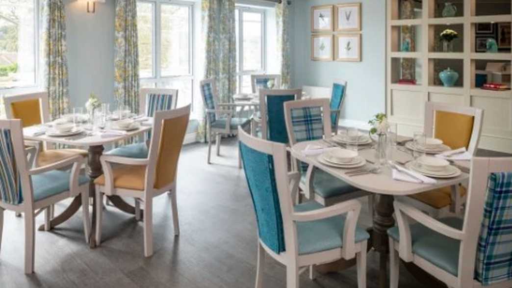 Wellford Gardens Care Home Oxford meals-carousel - 3