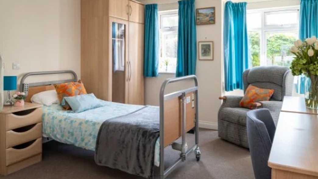 OSJCT Westgate House Care Home Wallingford accommodation-carousel - 1