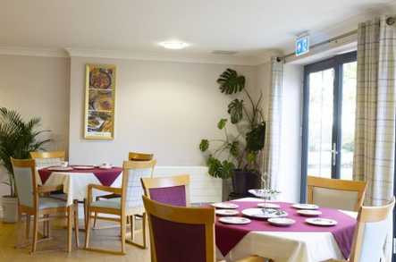 Somerhill Care Home Care Home Chippenham  - 2