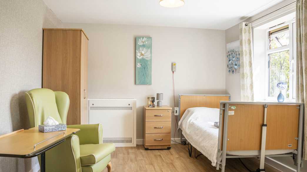 Willow Bank House Residential Home Care Home Pershore accommodation-carousel - 4
