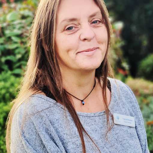 Tracey Bowen
