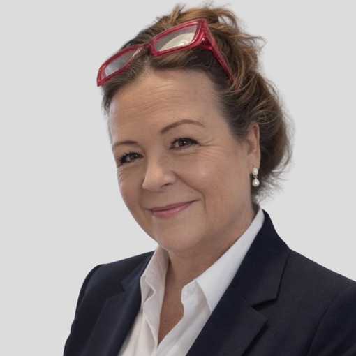 Di Nicholls