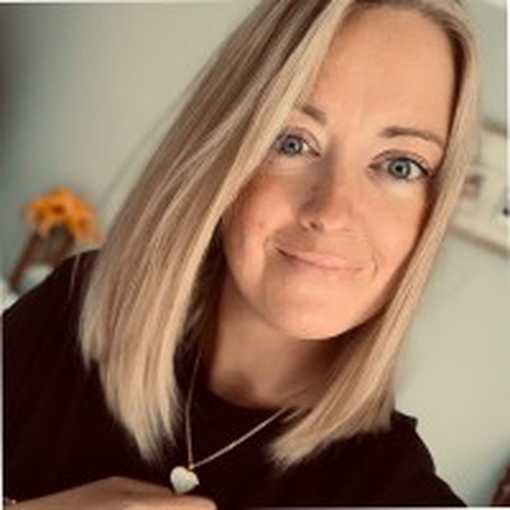 Lorraine Hardy